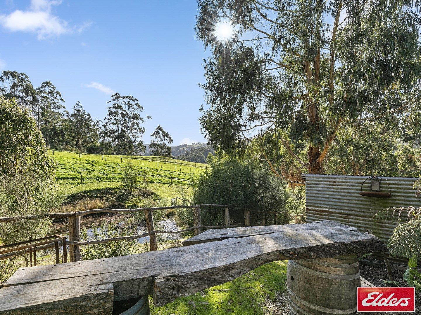 215 GRIGGS ROAD, Hallston VIC 3953, Image 0