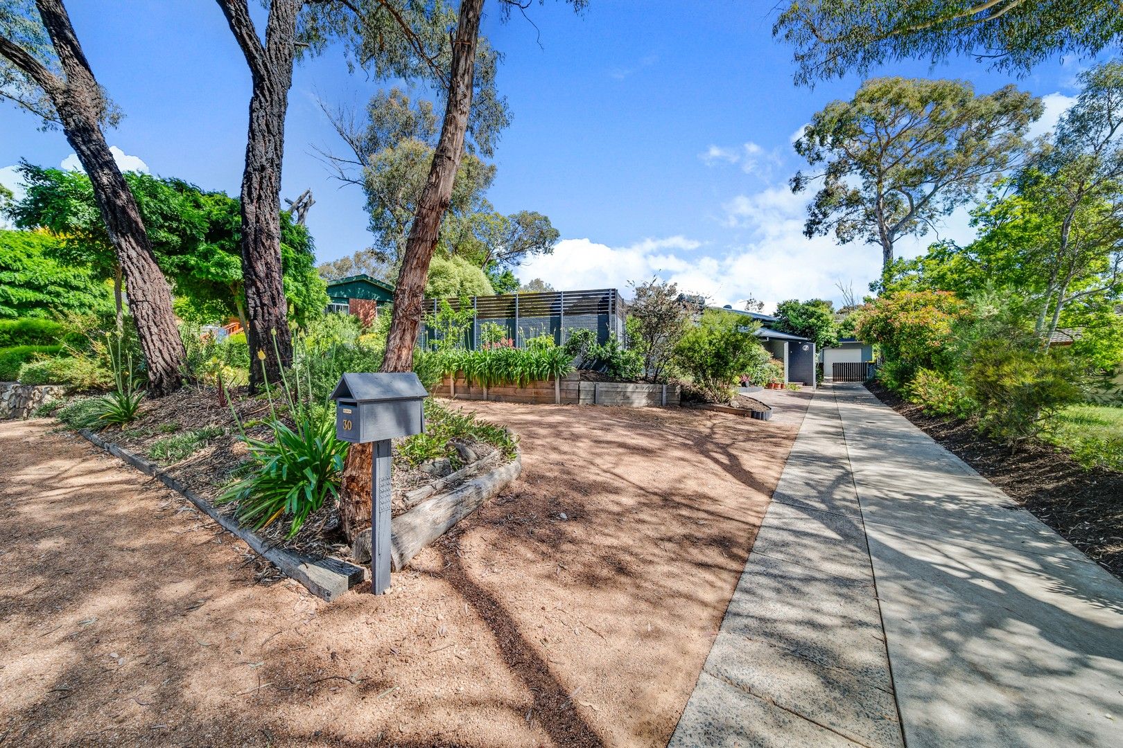 30 Gundara Street, Aranda ACT 2614, Image 0