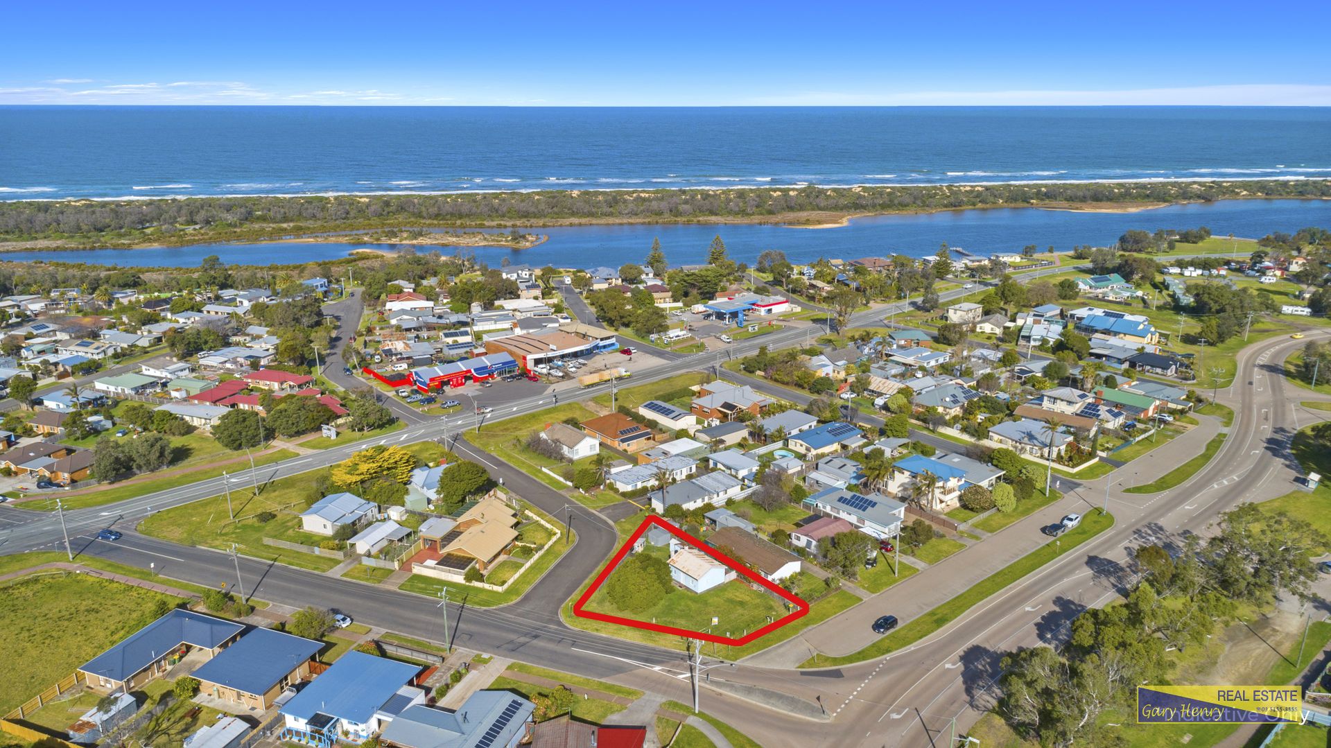 2 Eastern Beach Road, Lakes Entrance VIC 3909, Image 1