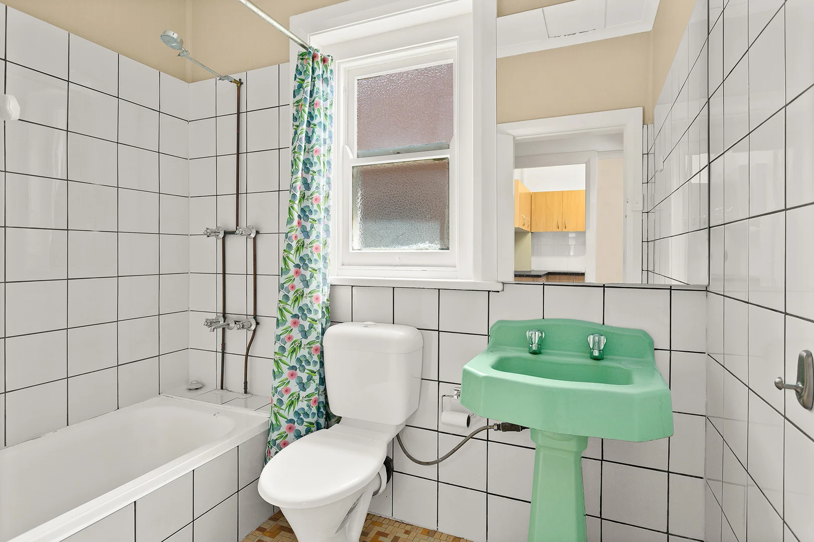 Additional image 5 of 37 McKenzie Avenue, Wollongong NSW 2500