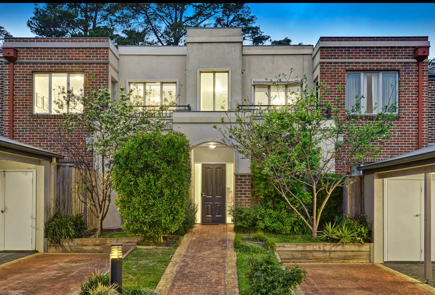 2 bedrooms House in 24/1 Bellevue Avenue DONCASTER EAST VIC, 3109