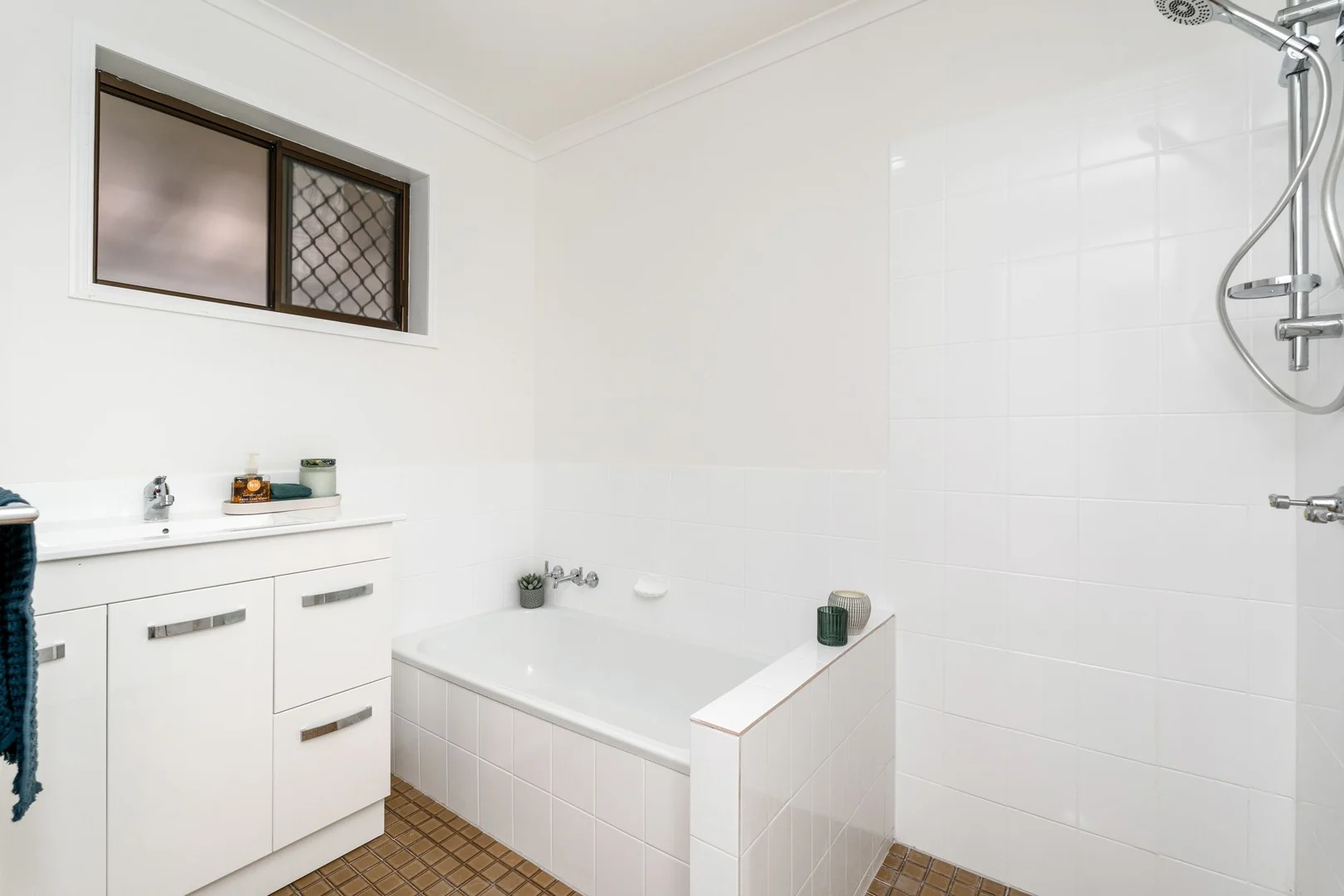 Additional image 7 of 3 Melaleuca Crescent, Kawungan QLD 4655