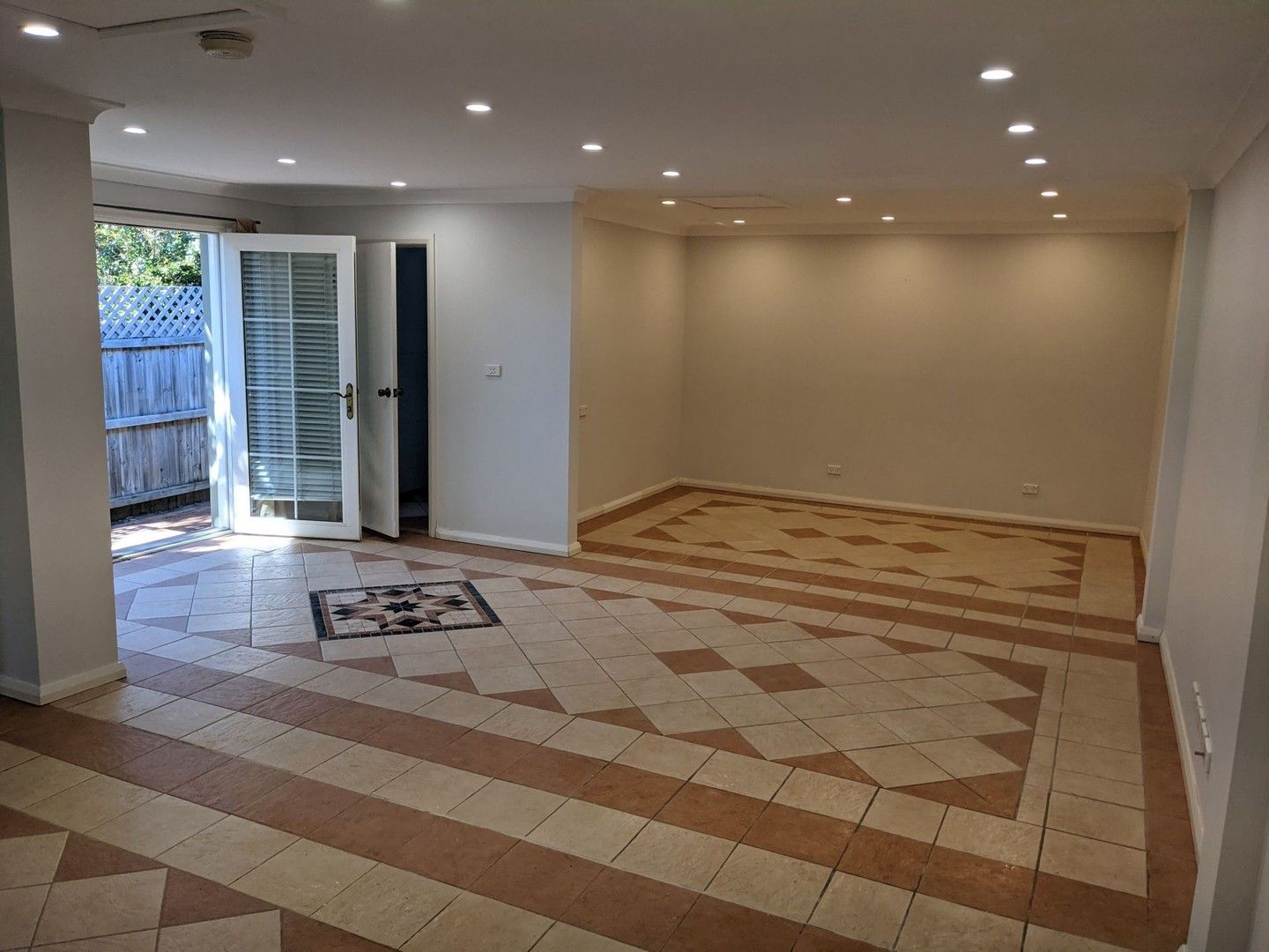 1 bedrooms Studio in Rear/22 Powell St COOGEE NSW, 2034