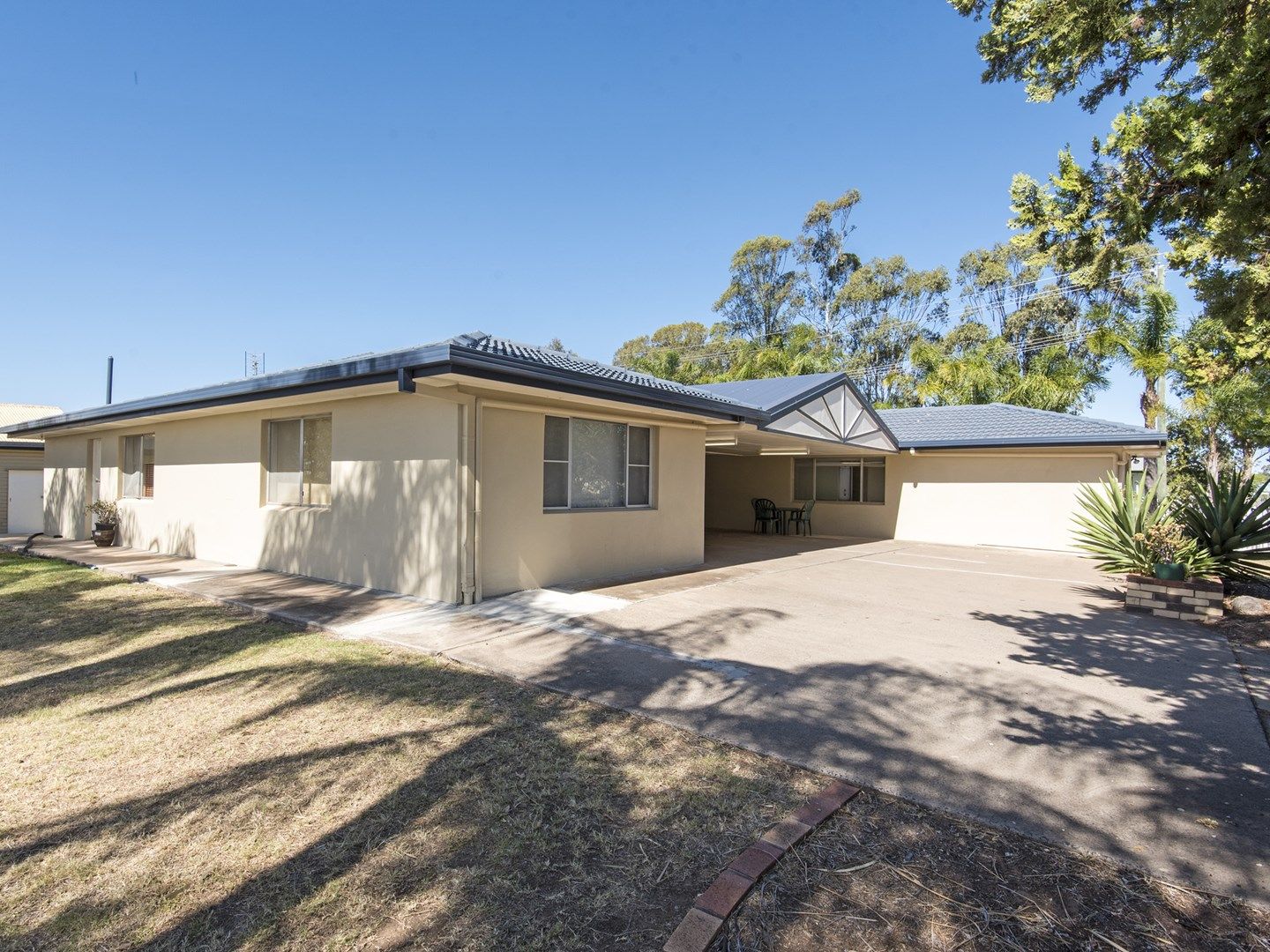 27 Wyley Street, Dalby QLD 4405, Image 0