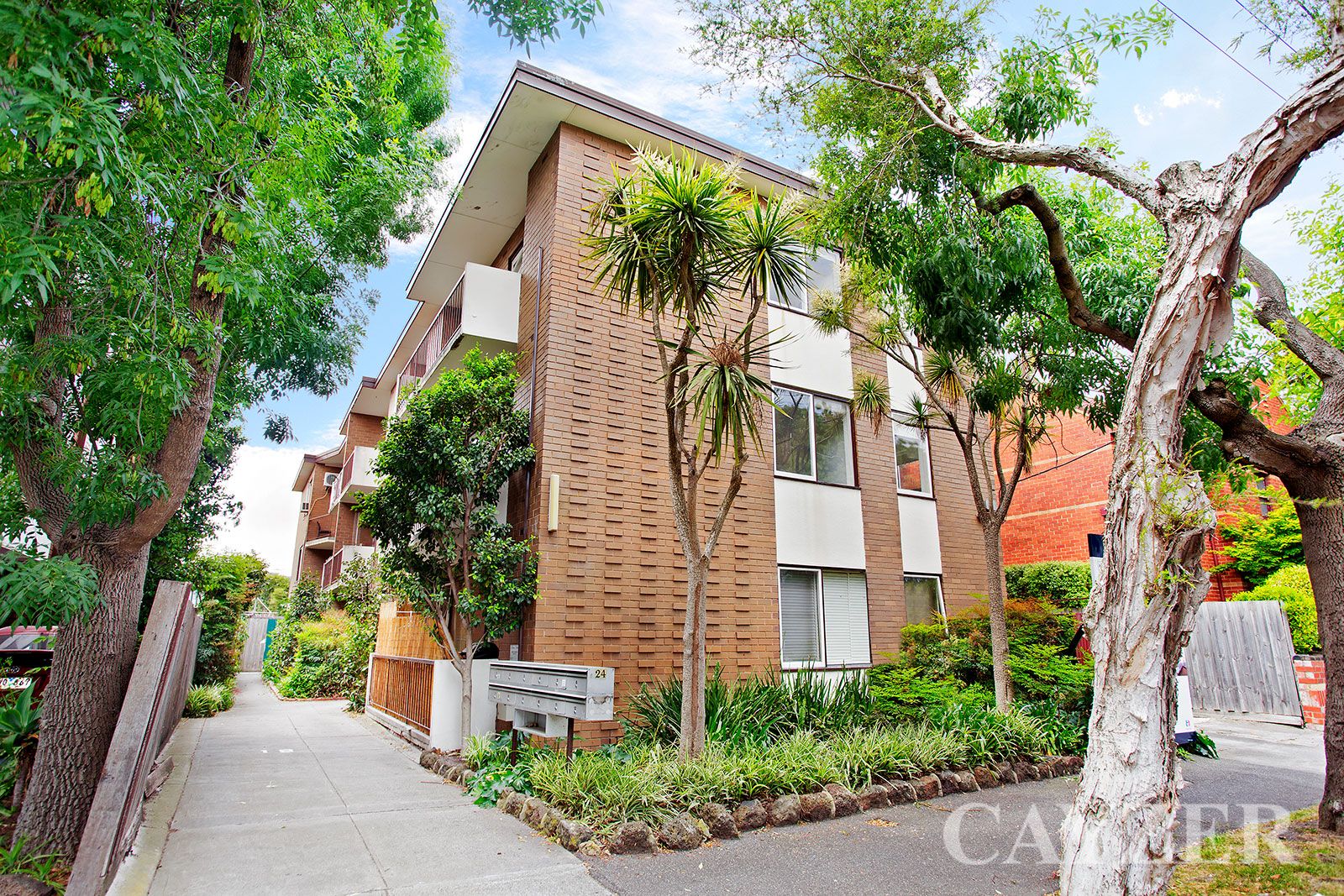 8/24 Loch Street, St Kilda West VIC 3182, Image 0