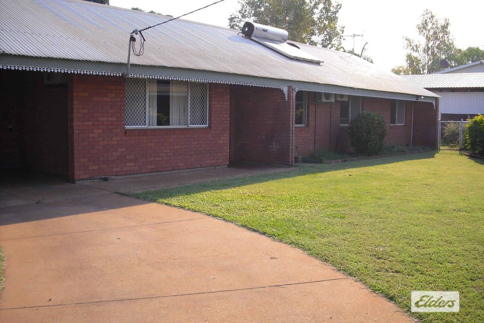 3 bedrooms House in 5 Banksia Court KATHERINE NT, 0850