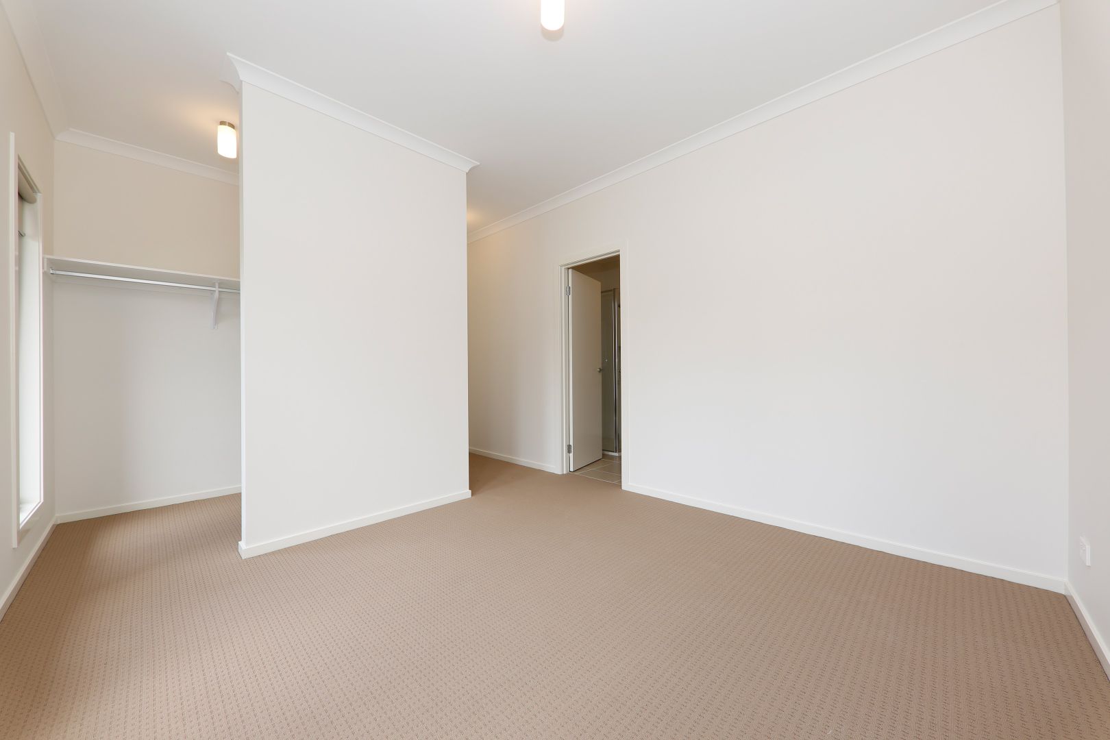 22 Largo Circuit, Junction Village VIC 3977 House For Rent Domain