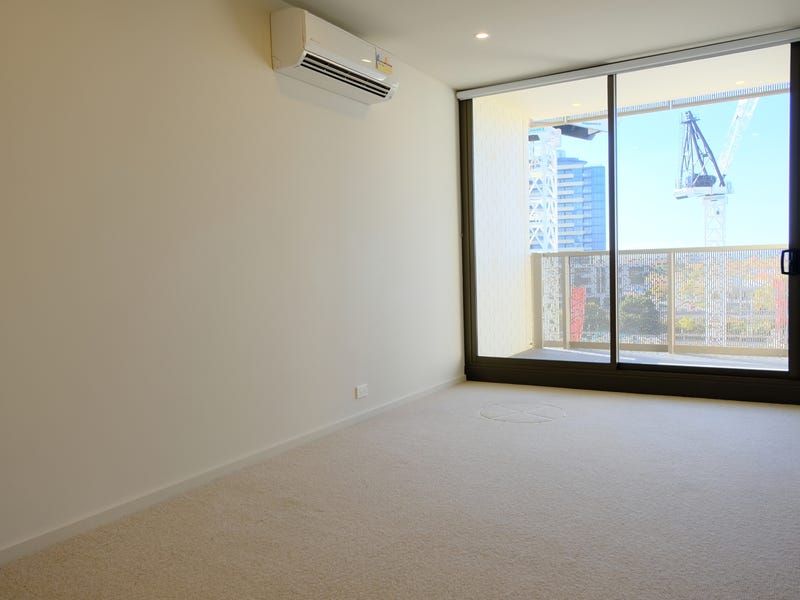 508/1 Village Mews, Caulfield North VIC 3161, Image 2