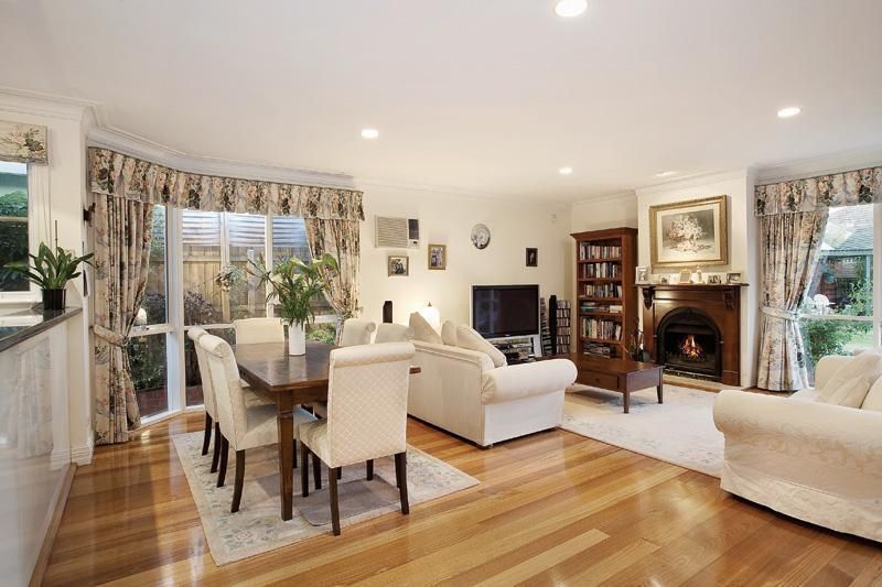 Sold 10 Dillon Grove, GLEN IRIS VIC 3146 on 27 Nov 2010 2008661409