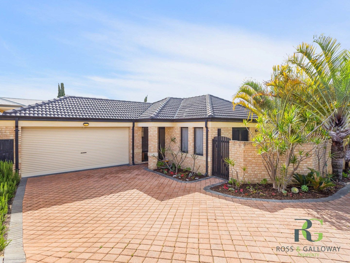 2/10 Widdicombe Street, Myaree WA 6154, Image 0