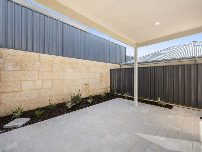 Additional image 8 of 37 Melbourne Loop, Hammond Park WA 6164