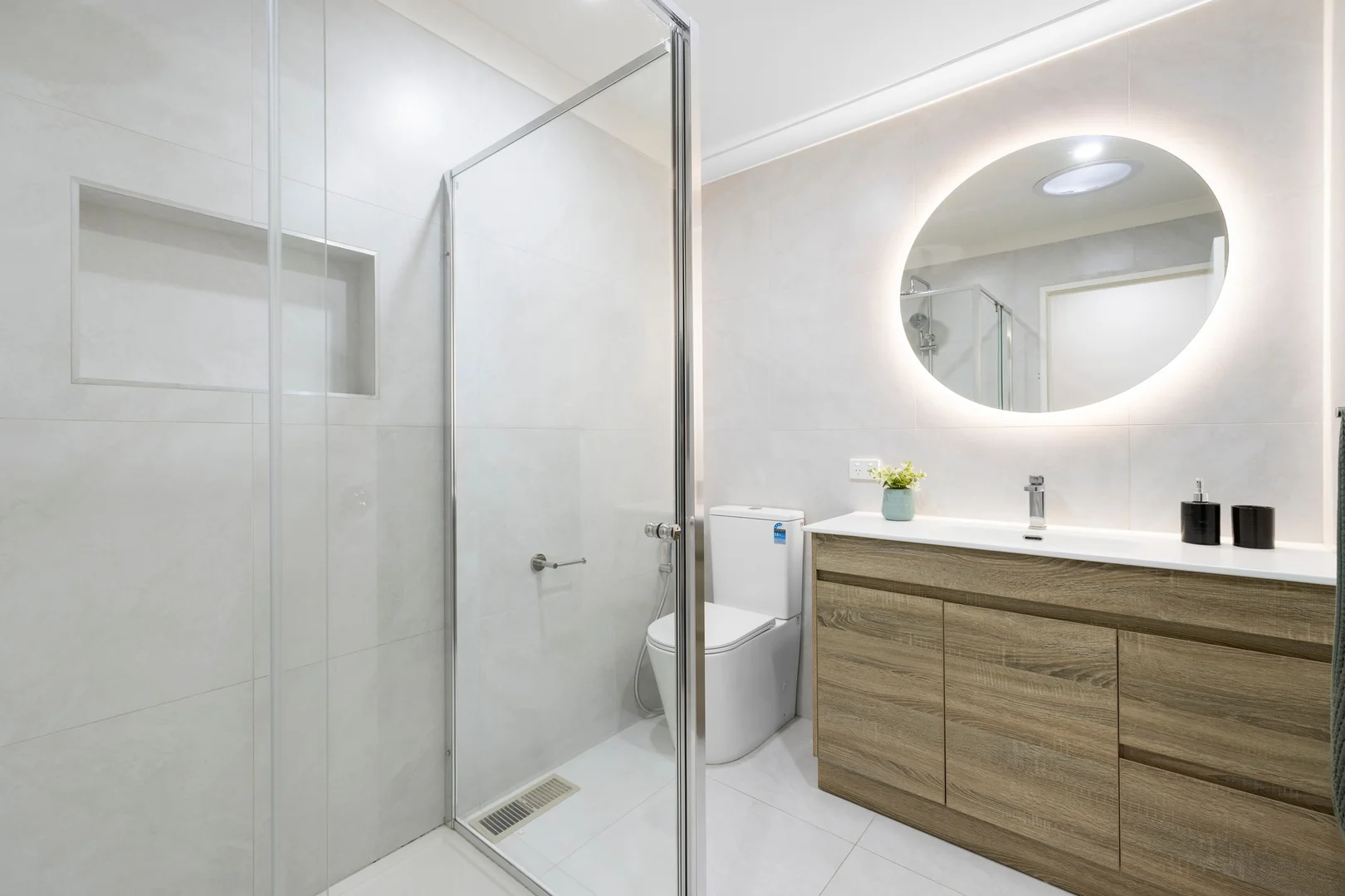 Additional image 11 of 1/64 Therese Avenue, Mount Waverley VIC 3149