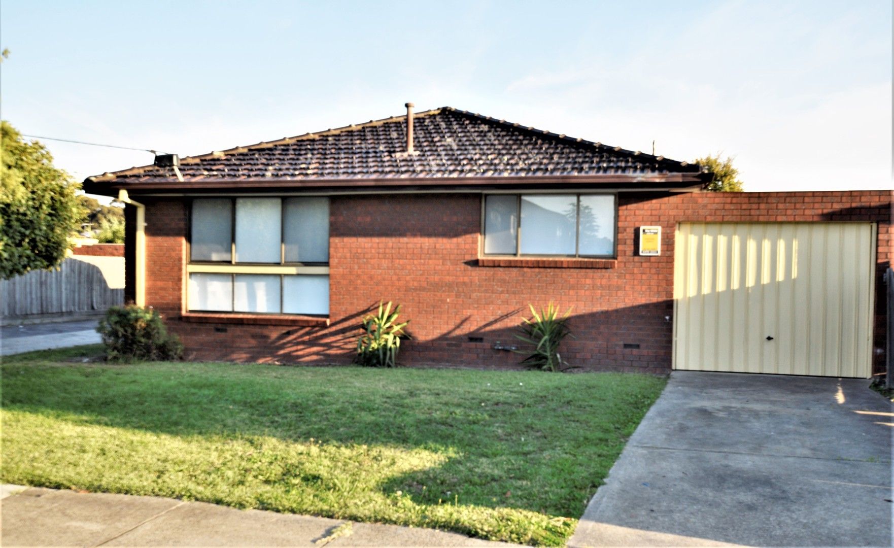 2 bedrooms Apartment / Unit / Flat in 1/93 Howard Street RESERVOIR VIC, 3073