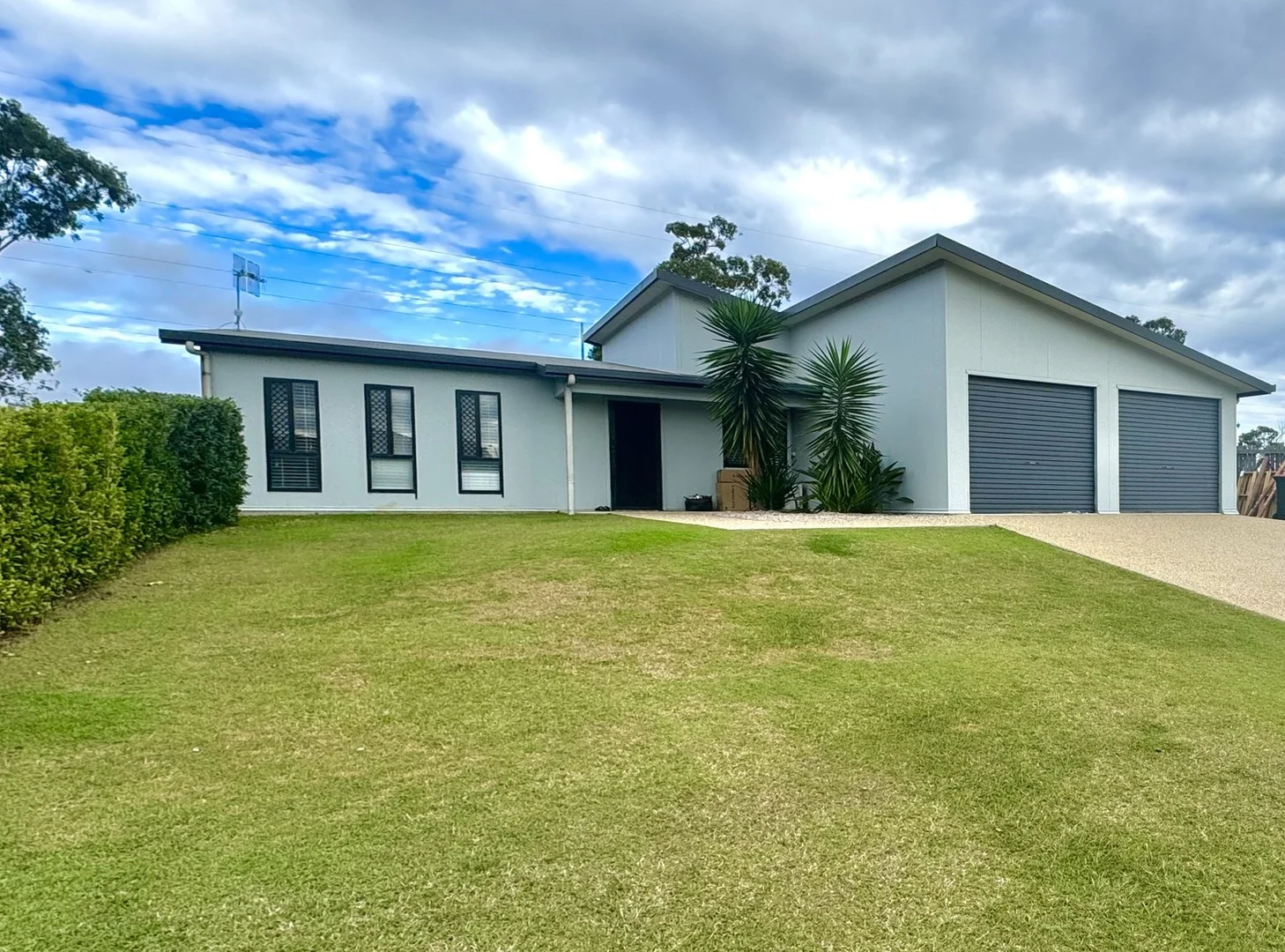 35 NAUMANN Street, Moranbah QLD 4744