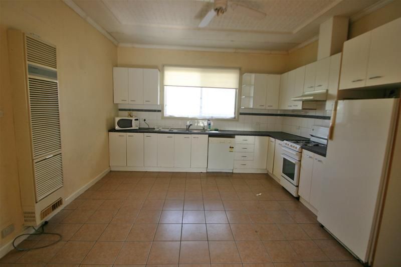 74 High Street, Elmhurst VIC 3469, Image 1