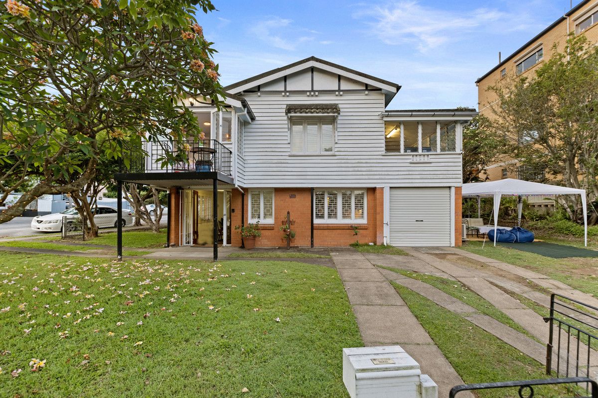 3 bedrooms House in 75 Orleigh Street WEST END QLD, 4101