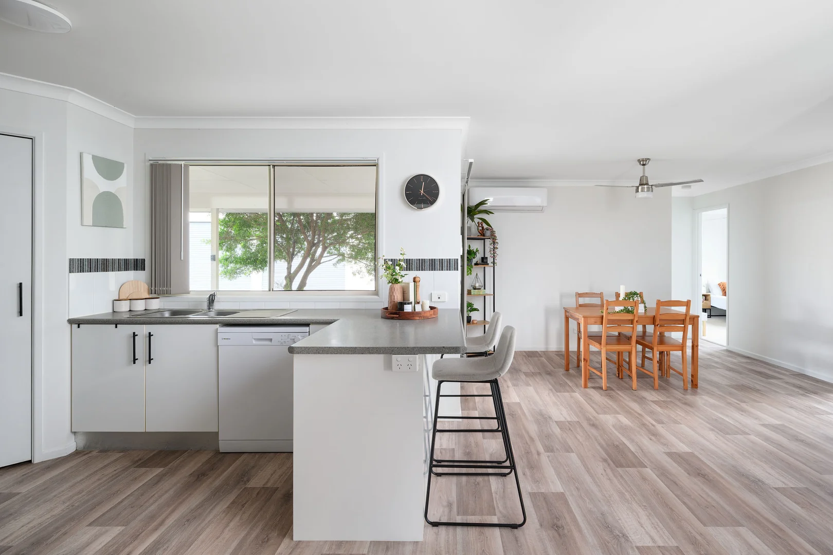 Additional image 3 of 14 Environs Avenue, Cooloola Cove QLD 4580