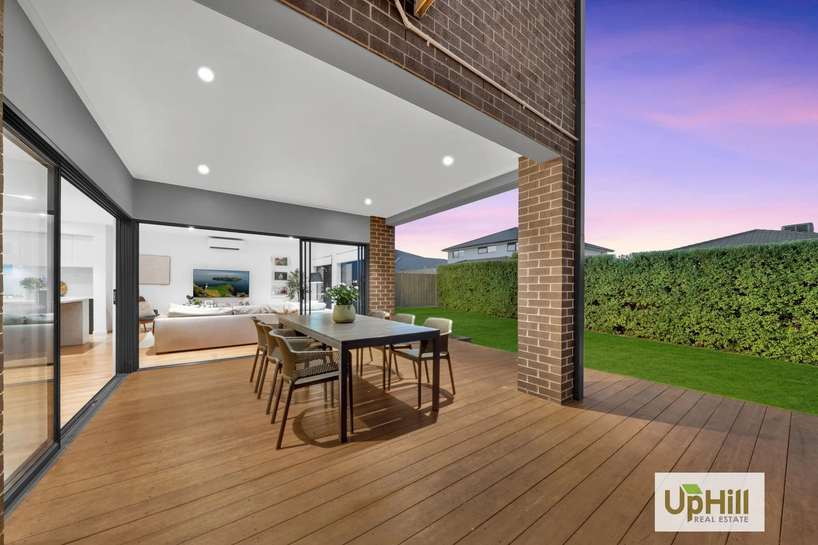 Additional image 33 of 8 Casa Circuit, Clyde North VIC 3978