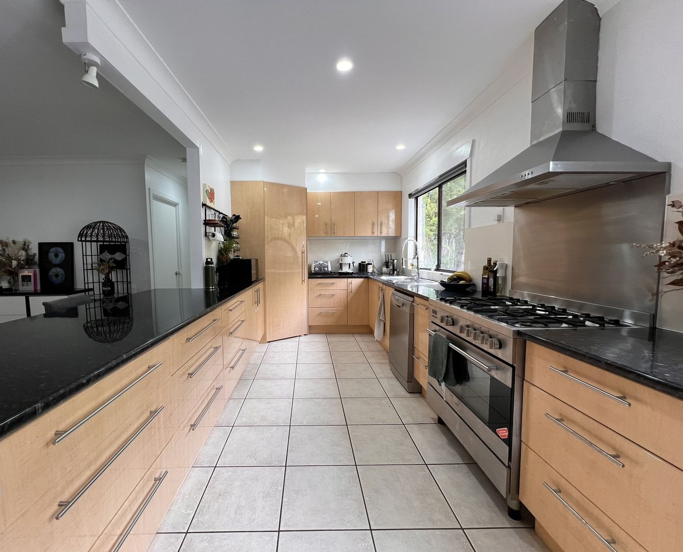 65 Lower Mount Mellum Road, Landsborough QLD 4550 House For Rent