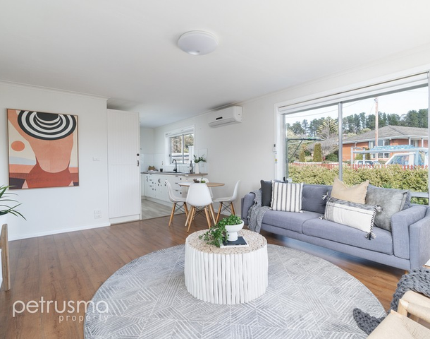 1/4 Corina Place, Kingston TAS 7050