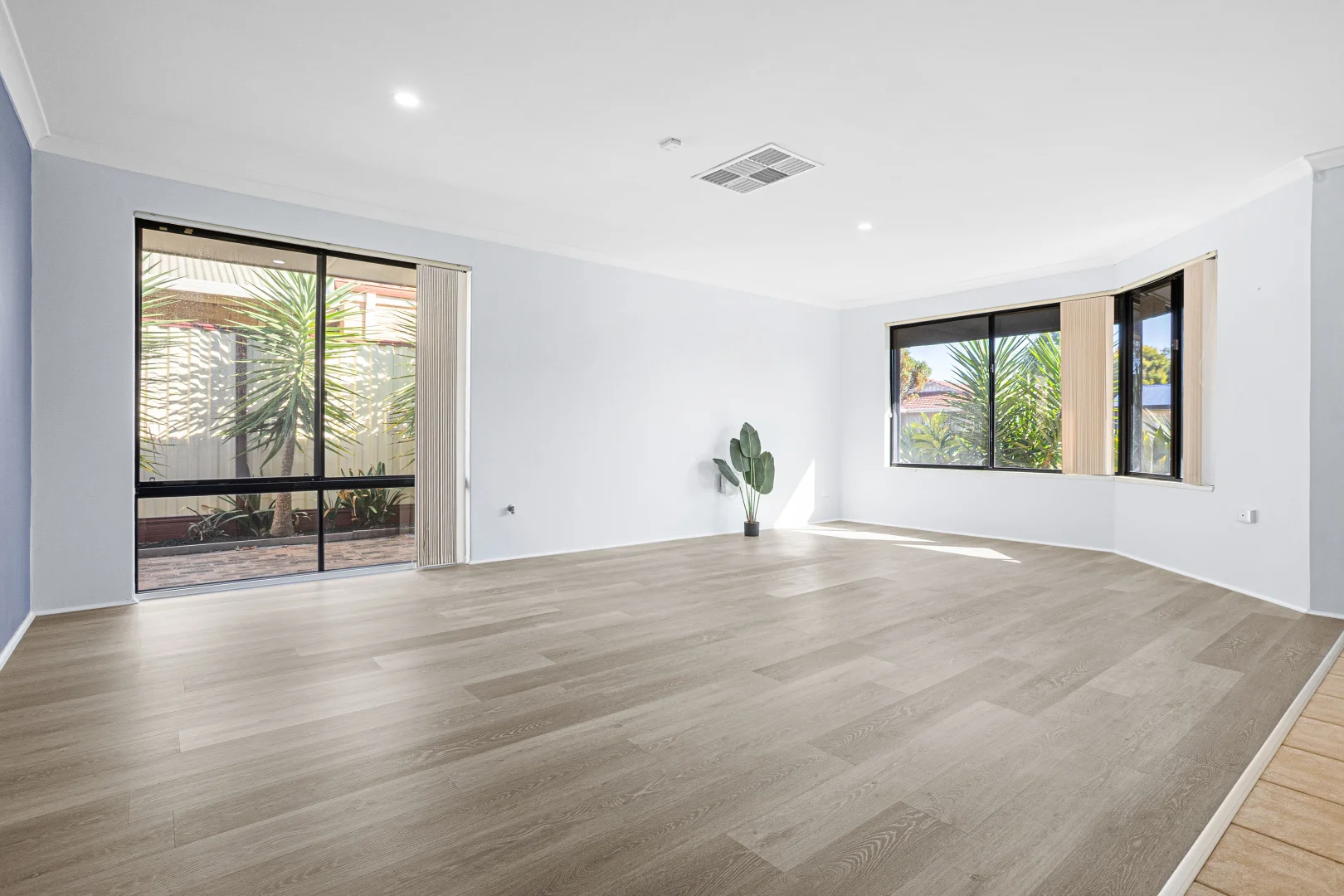 Additional image 2 of 6 Dusenberg Mews, Atwell WA 6164