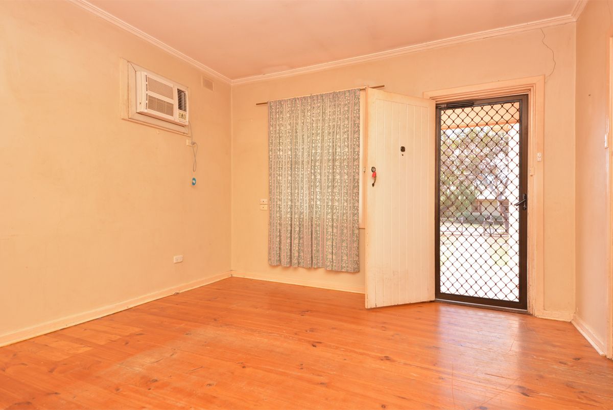 37 Brook Street, Whyalla Stuart SA 5608, Image 1