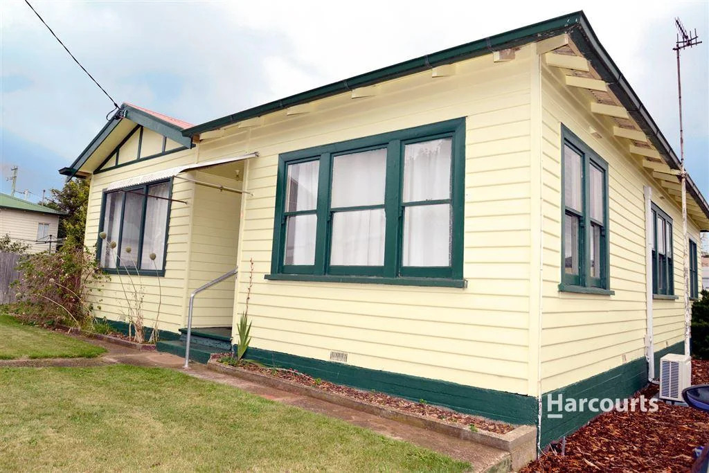 8 James Street, Upper Burnie TAS 7320