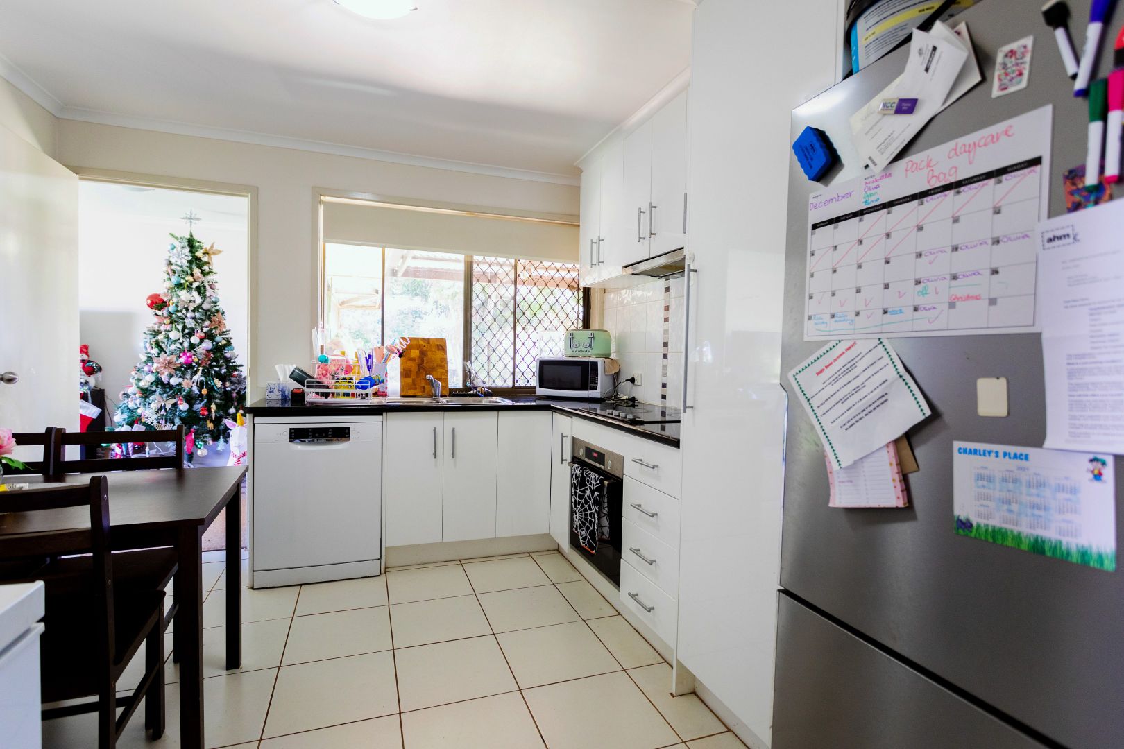 12 Lindemann Court, Wilsonton Heights QLD 4350, Image 2