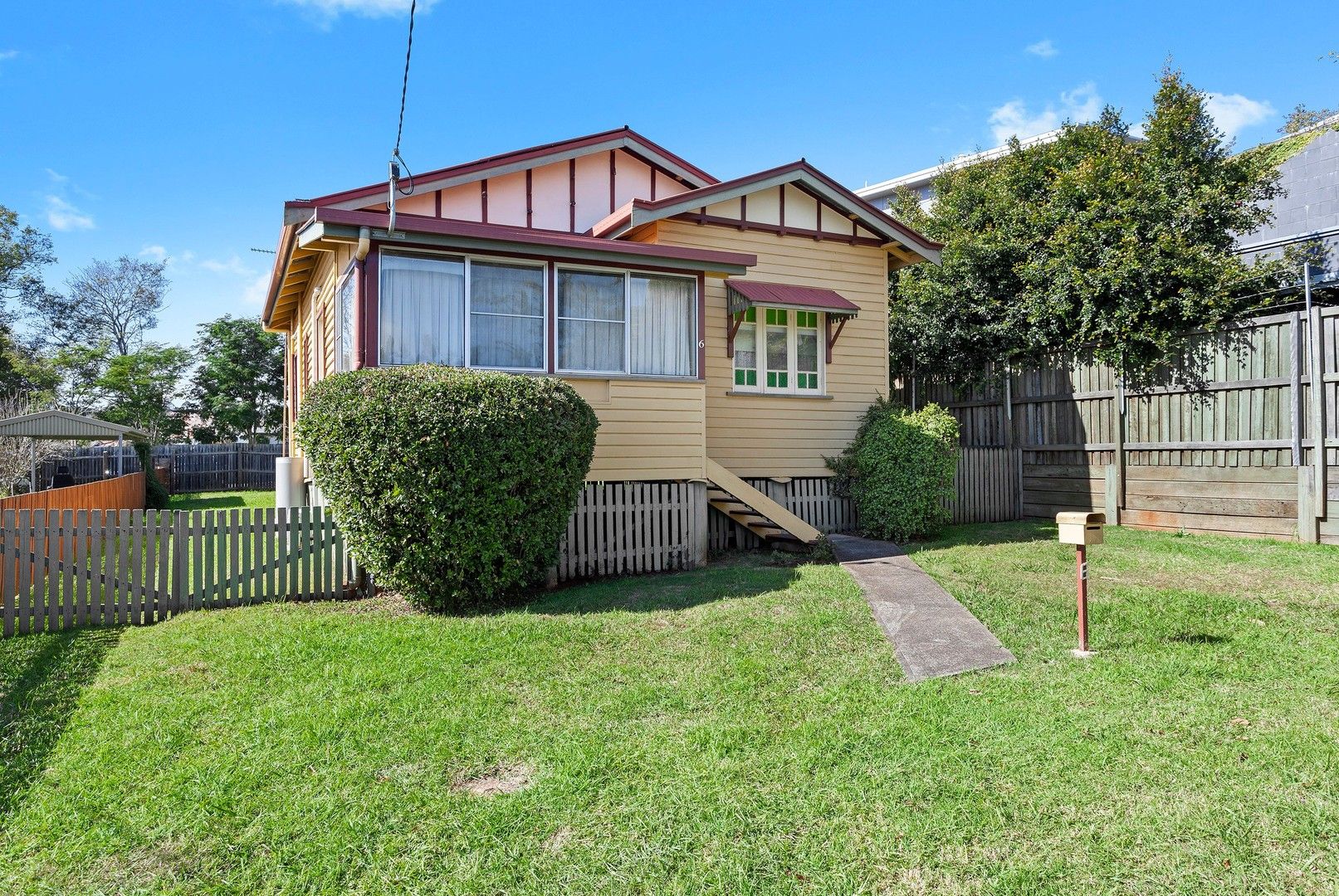 3 bedrooms House in 6 Tell Street EAST TOOWOOMBA QLD, 4350