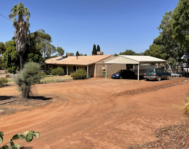 27 Bland Road, York WA 6302