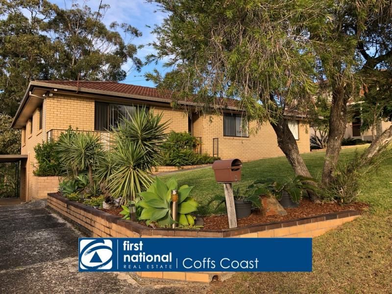 3 bedrooms House in 8 Campbell Street SAFETY BEACH NSW, 2456