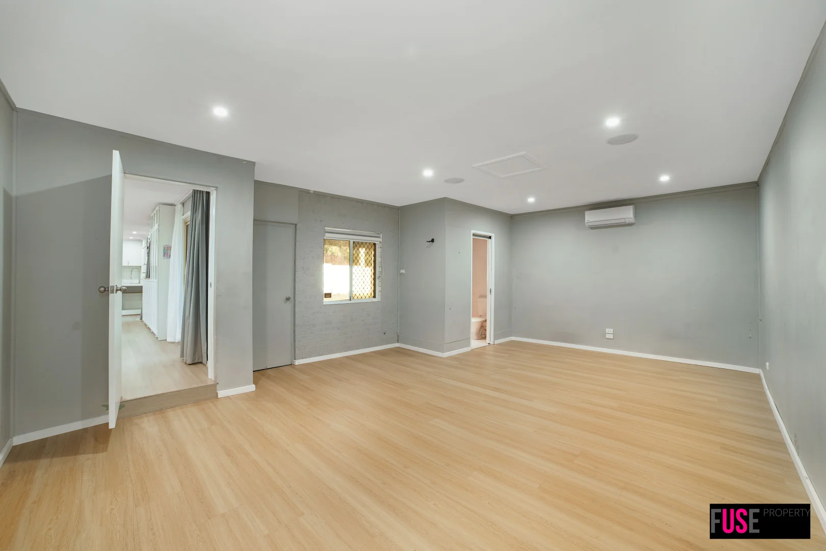 Additional image 4 of 1 Mckivat Close, Gordon ACT 2906