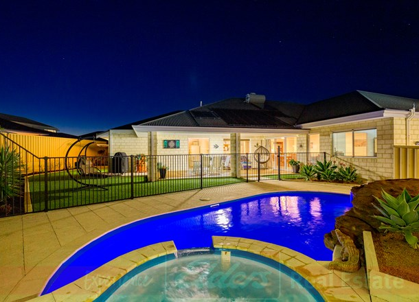 3 Eva Fairway, Dalyellup WA 6230