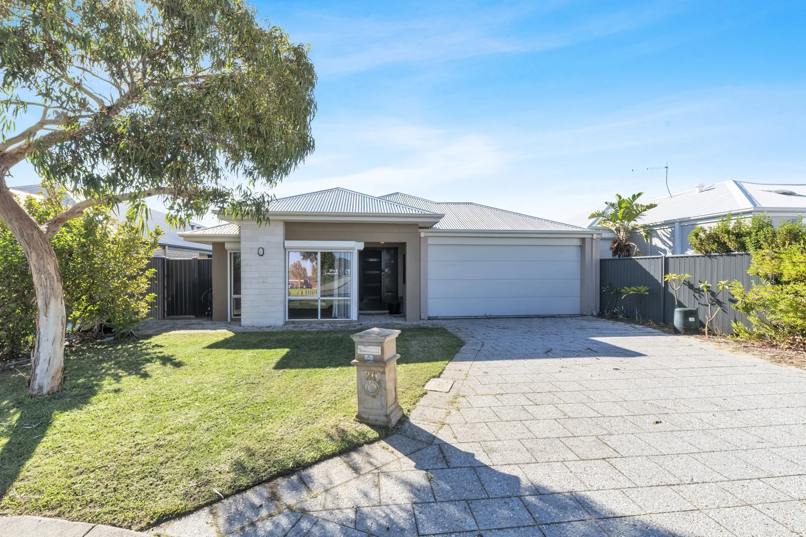 Primary image of 20 Whinhill Loop, Baldivis WA 6171