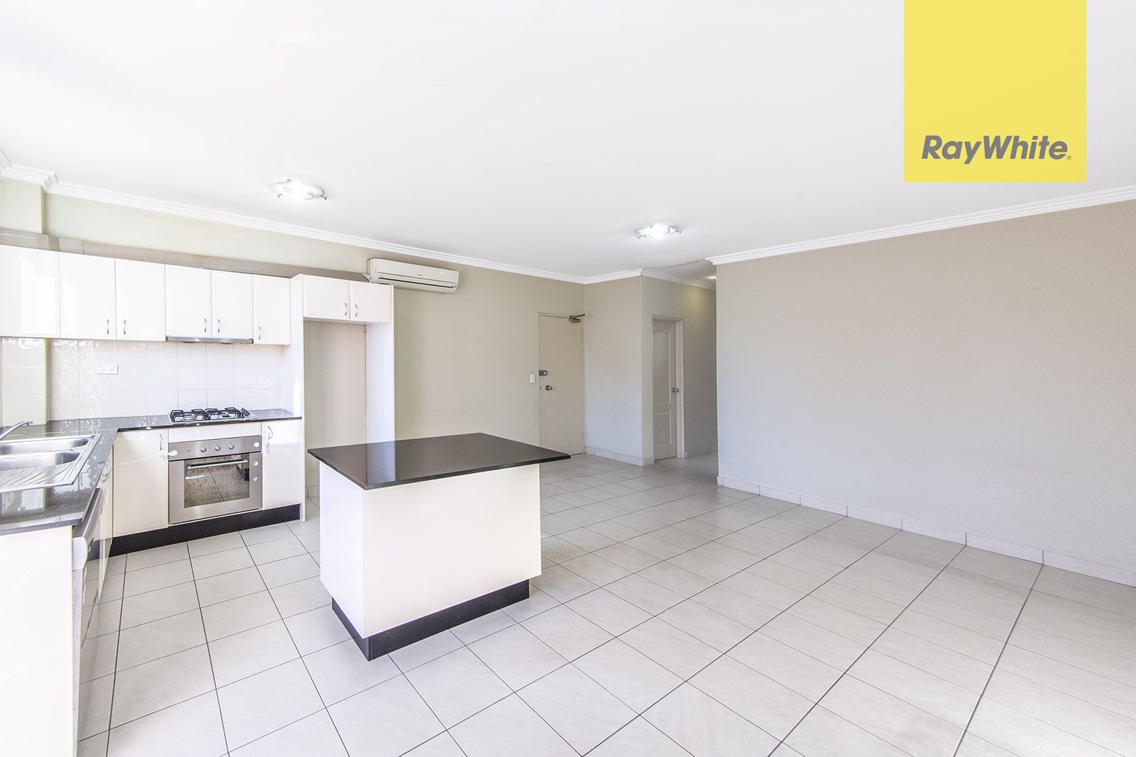 13/174-176 Bridge Road, Westmead NSW 2145, Image 0