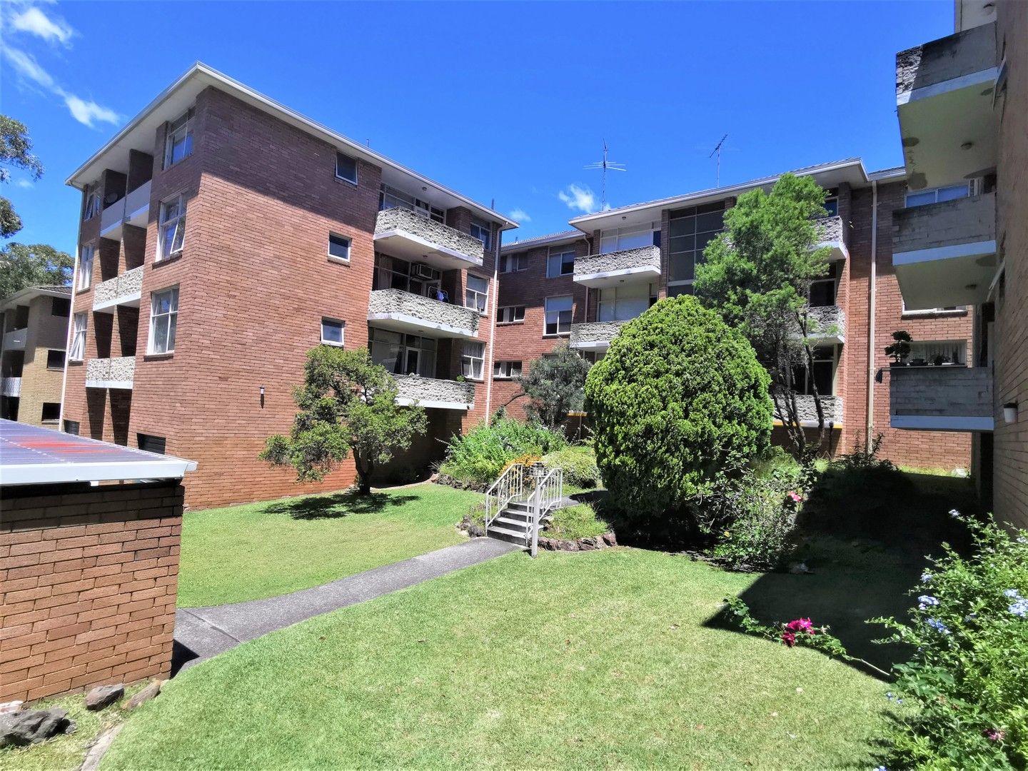 3 bedrooms Apartment / Unit / Flat in 6/7-9 Bellevue Pde HURSTVILLE NSW, 2220