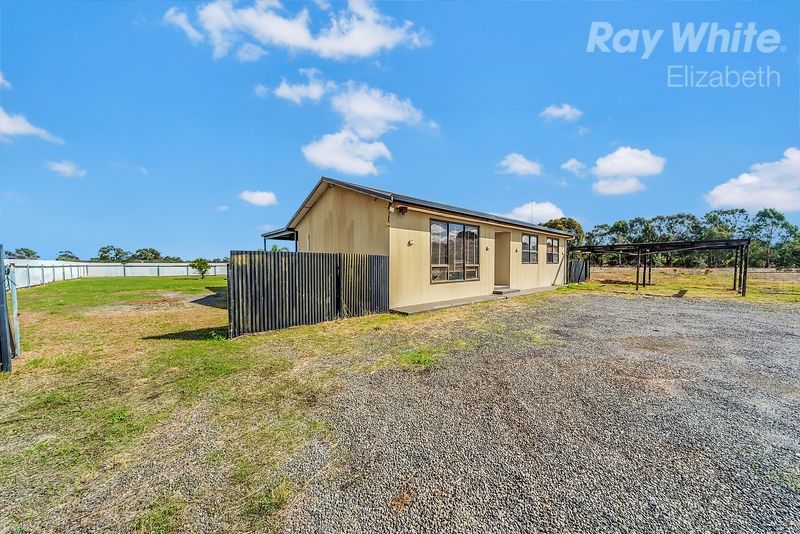 31 Ormsby Road, Kudla SA 5115, Image 1