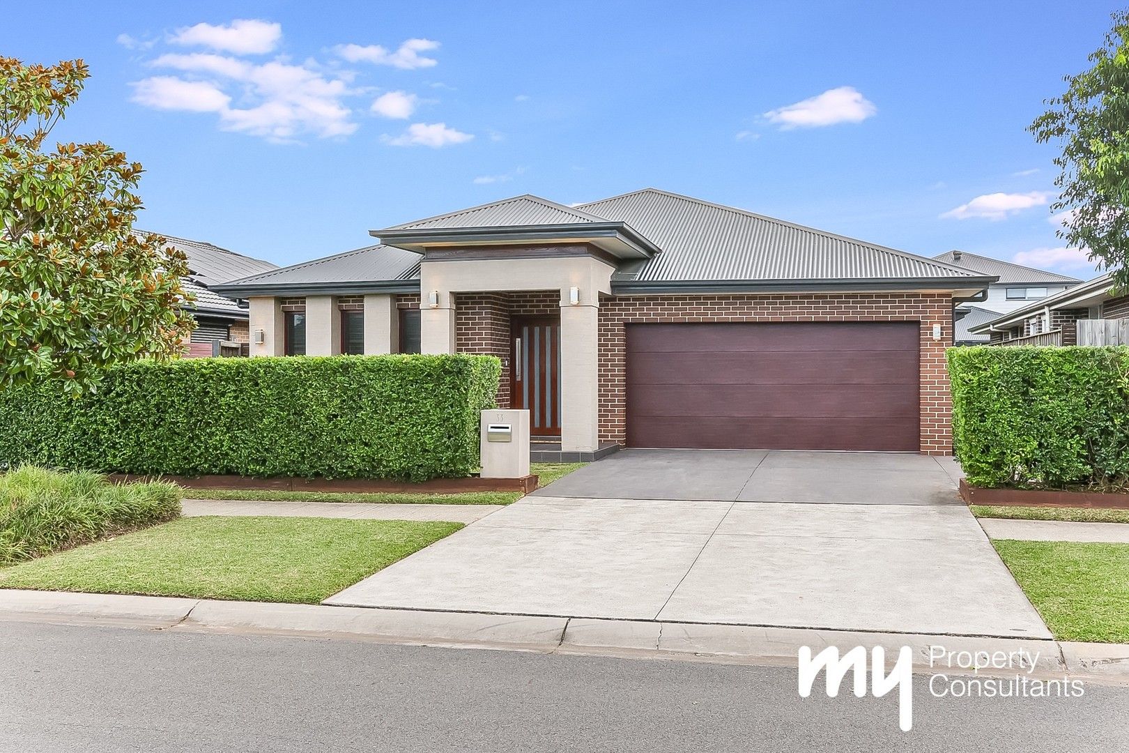 33 Lillydale Avenue, Gledswood Hills NSW 2557, Image 0