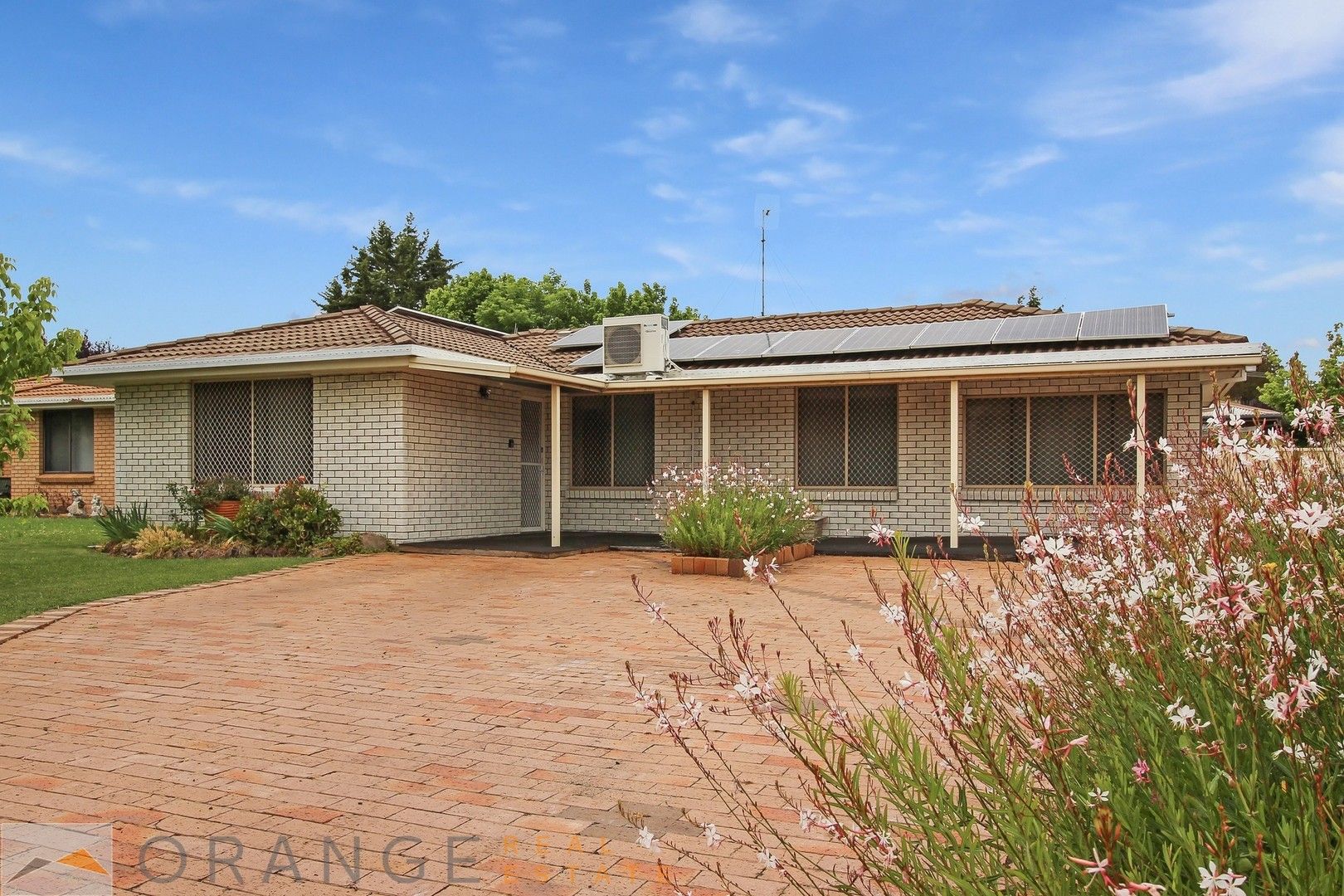 3 bedrooms House in 45 Torulosa Way ORANGE NSW, 2800