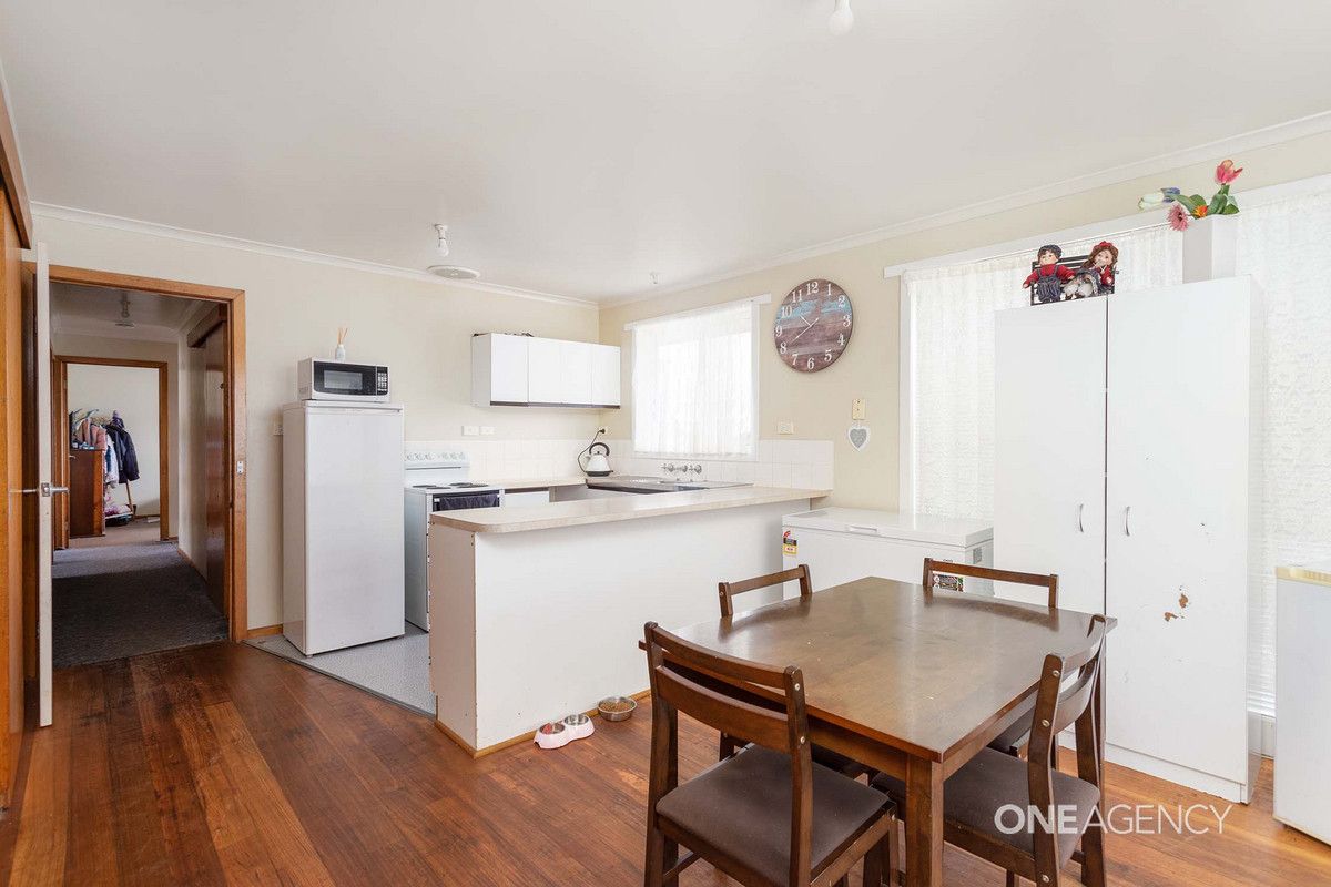 7 Aleeka Court, Havenview TAS 7320, Image 2