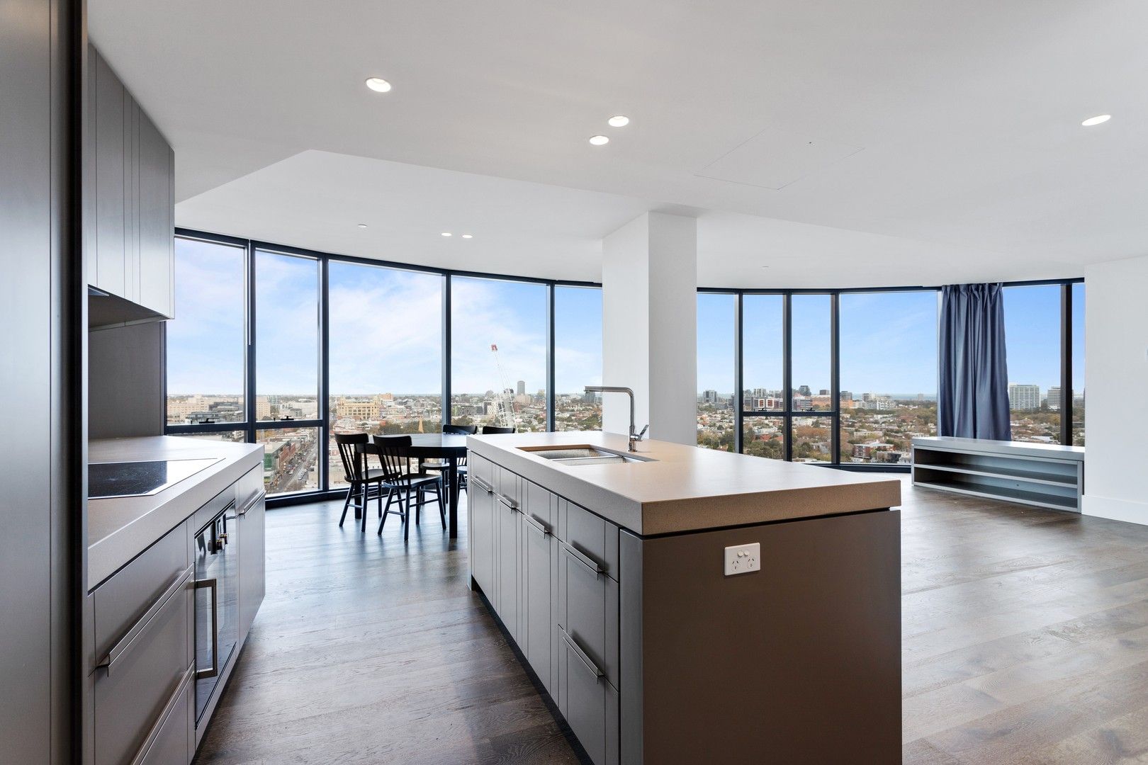 3 bedrooms Apartment / Unit / Flat in 1707/1 Almeida Crescent SOUTH YARRA VIC, 3141