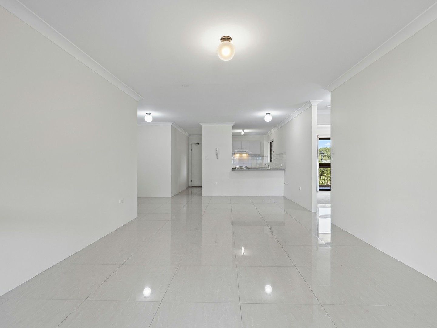 2 bedrooms Apartment / Unit / Flat in 5/87 Macquarie Street ST LUCIA QLD, 4067