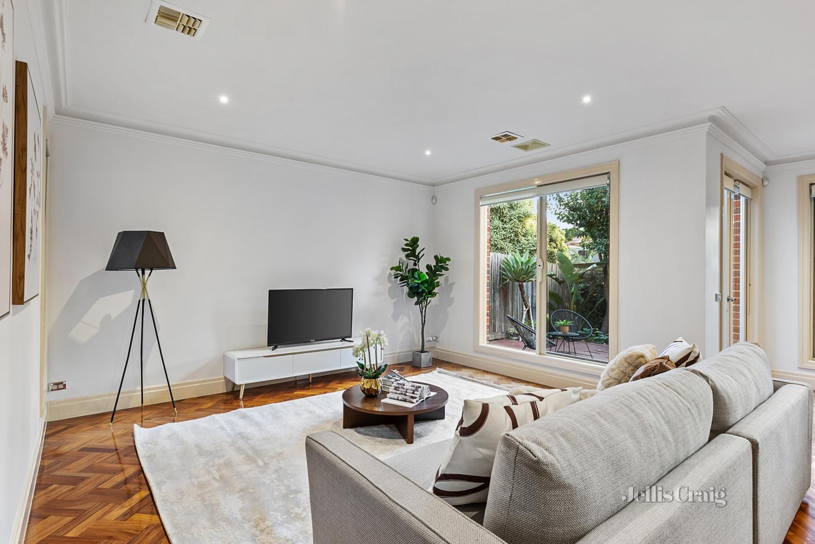 31 Kensington Place, Templestowe VIC 3106, Image 2