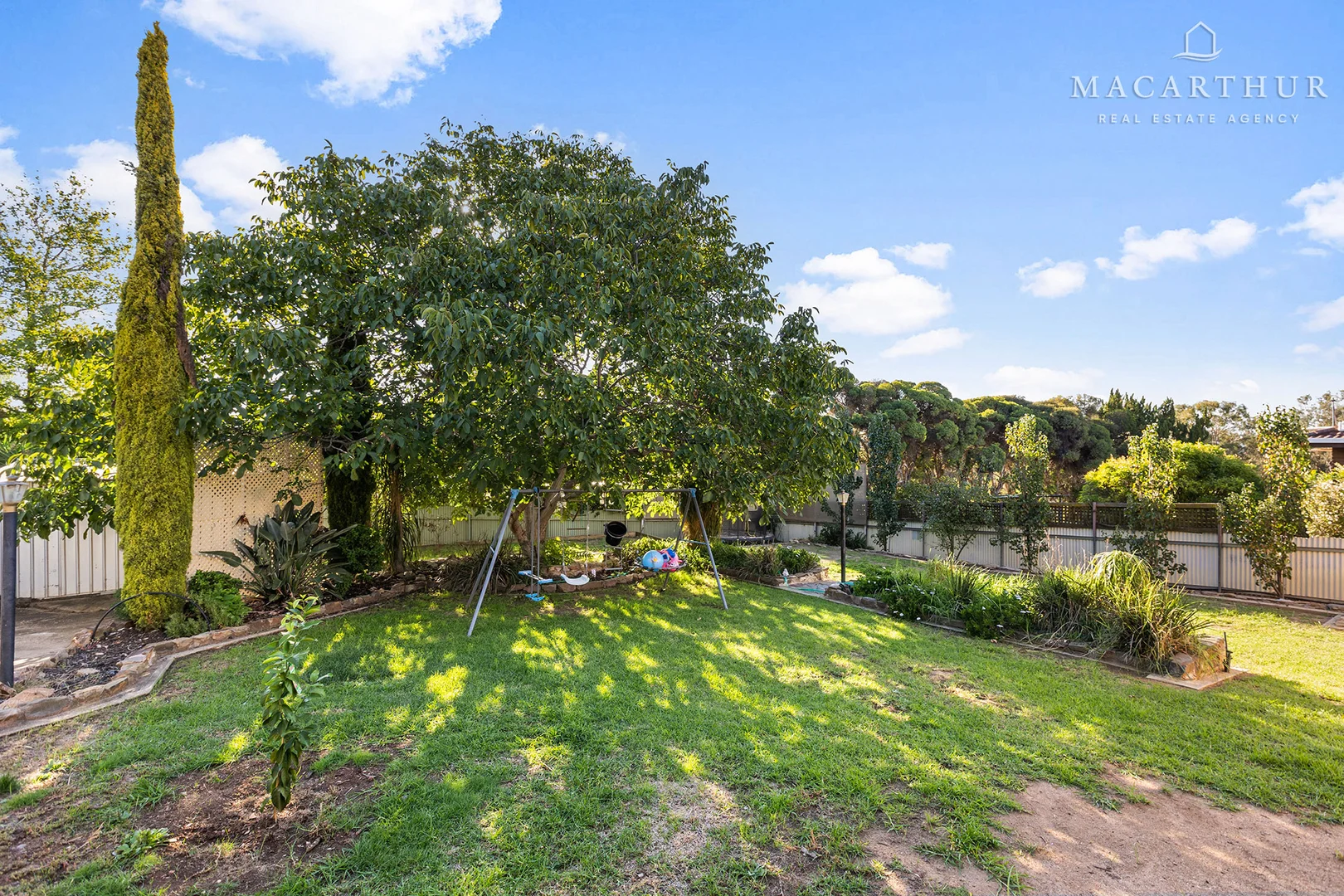 Additional image 15 of 4 Lincoln Avenue, Tolland NSW 2650