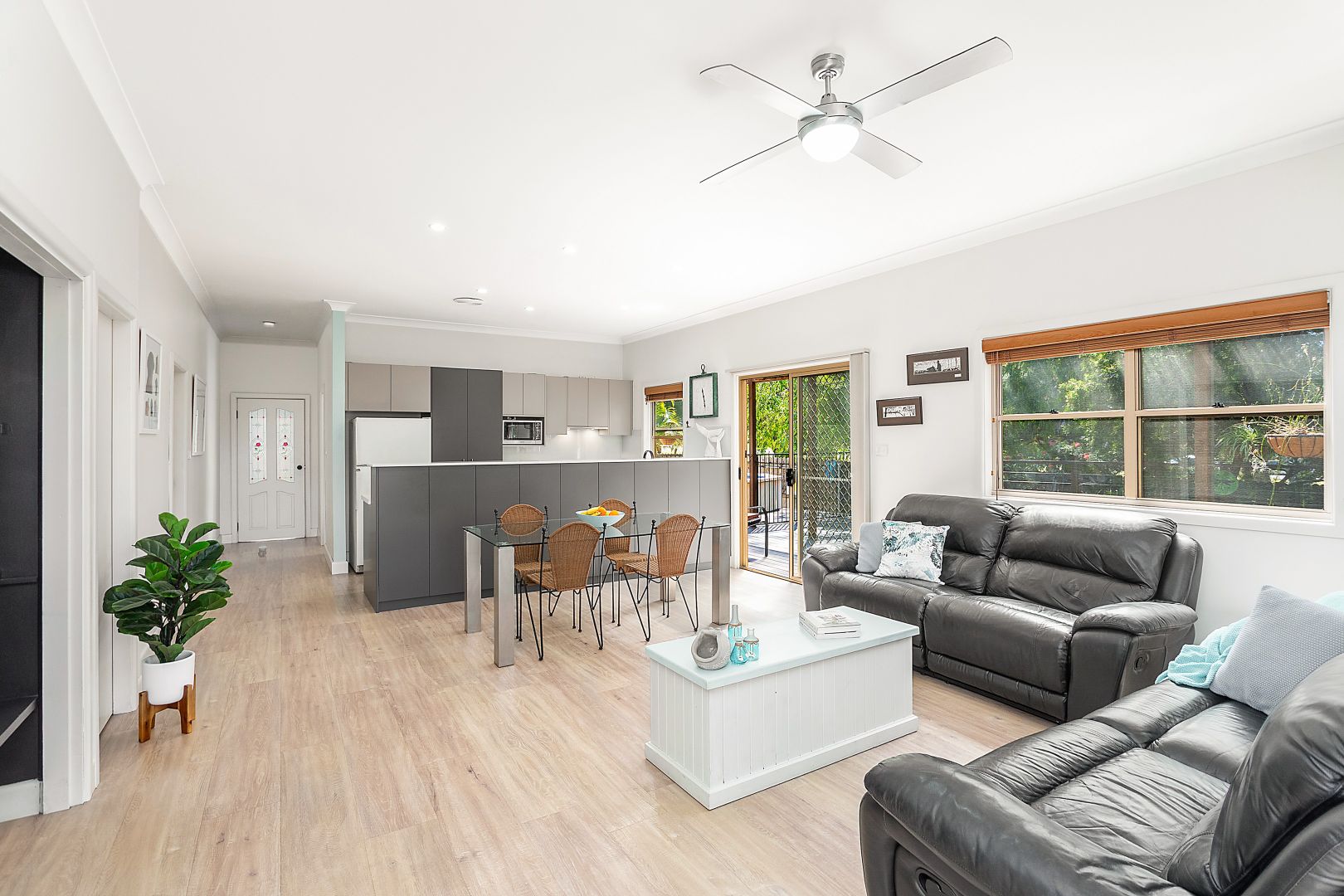 39 Pass Avenue, Thirroul NSW 2515, Image 1