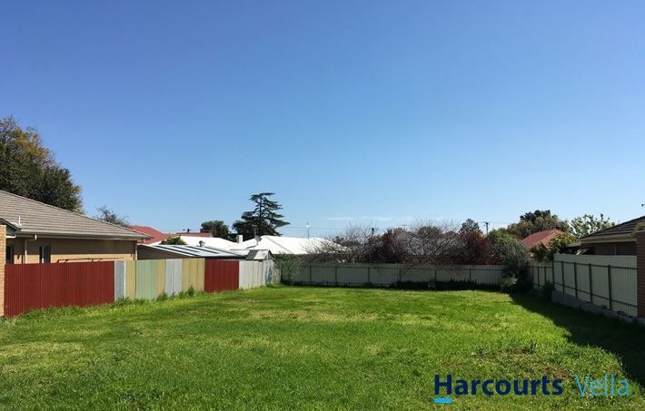 16 Athol Avenue, Tranmere SA 5073, Image 2