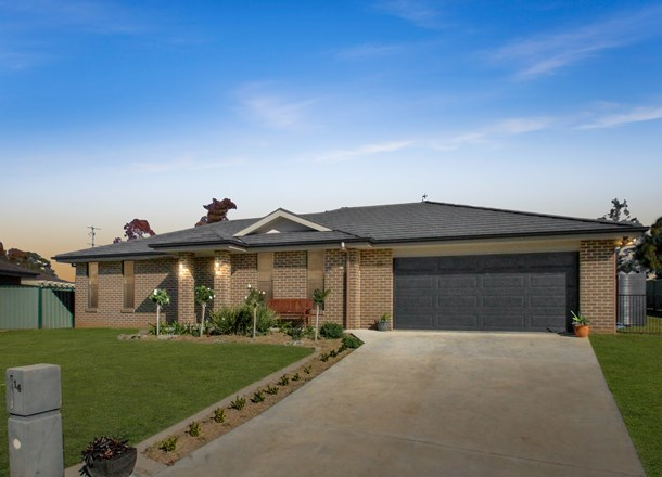 14 Peter Coote Street, Quirindi NSW 2343