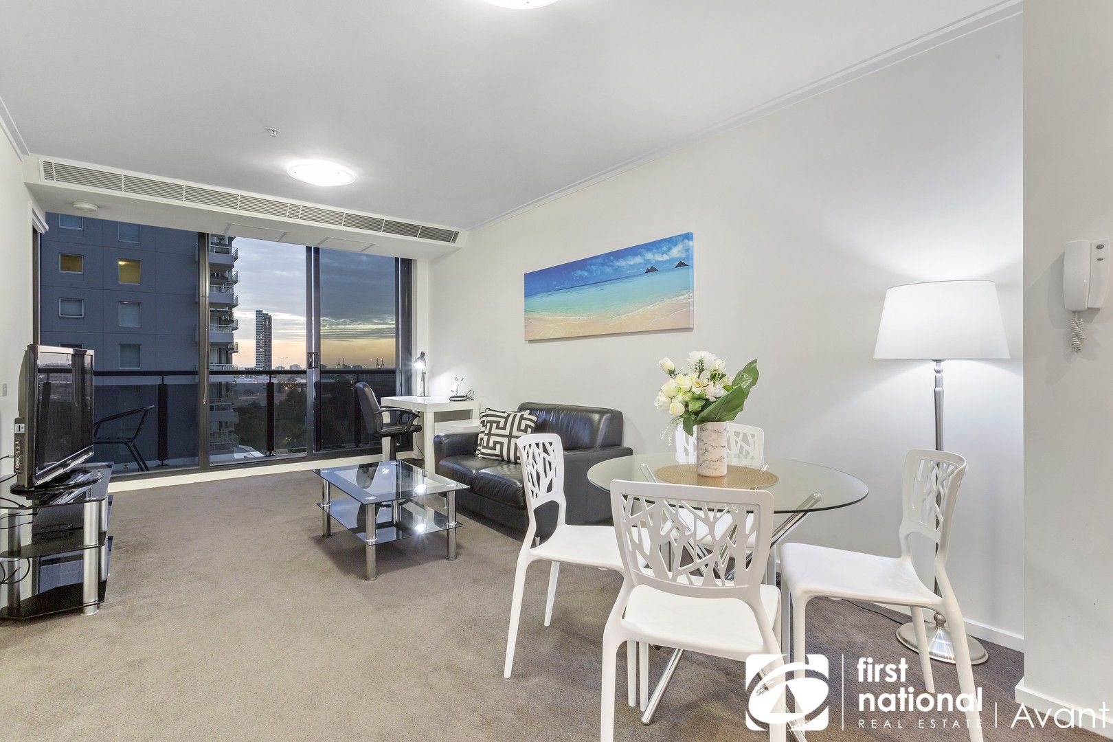 1 bedrooms Apartment / Unit / Flat in 63 Whiteman Street SOUTHBANK VIC, 3006