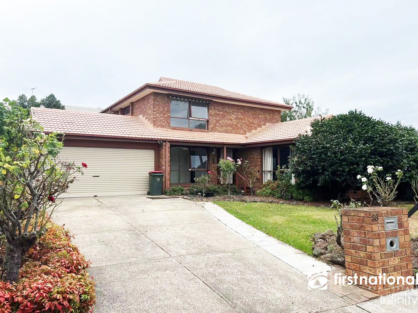 4 bedrooms House in 38 Wallace Road WANTIRNA SOUTH VIC, 3152