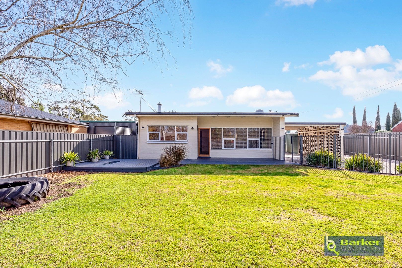 4 bedrooms House in 15 Angas Street TANUNDA SA, 5352